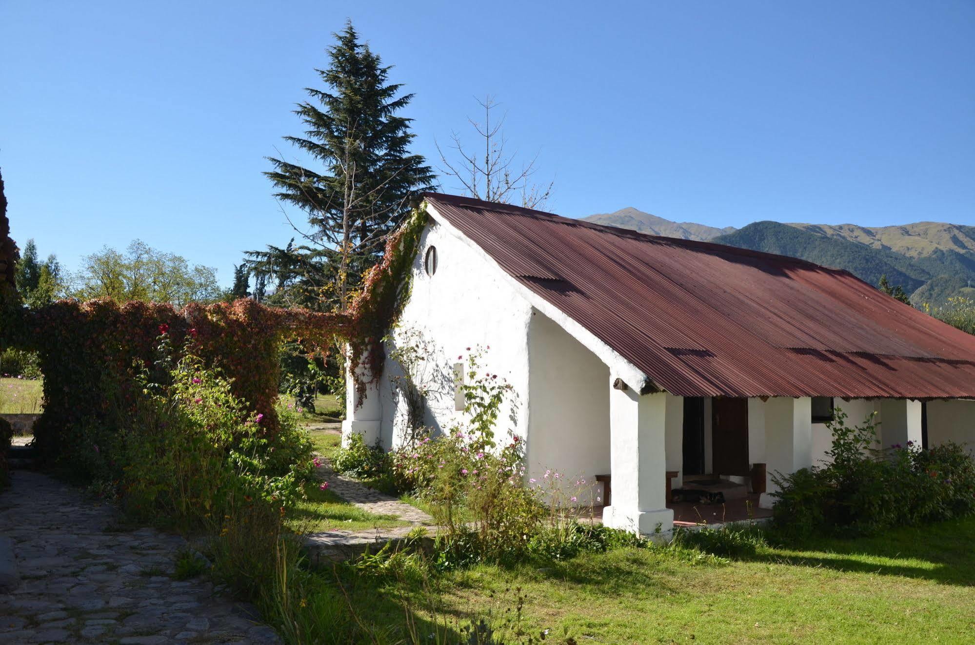 Estancia Las Tacanas Tafi del Valle Bagian luar foto